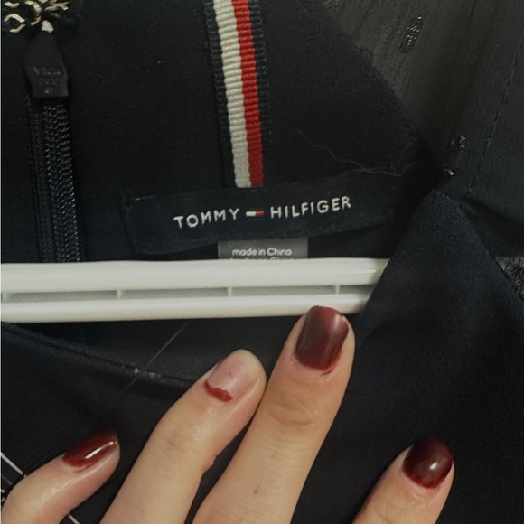 Tommy Hilfiger navy split sleeve shift dress - Picture 2 of 4